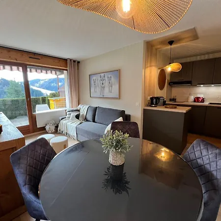 T2 Design Et Cosy A Avec Terrasse Sud Et Garage Prive - Fr-1-459-235 Apartment